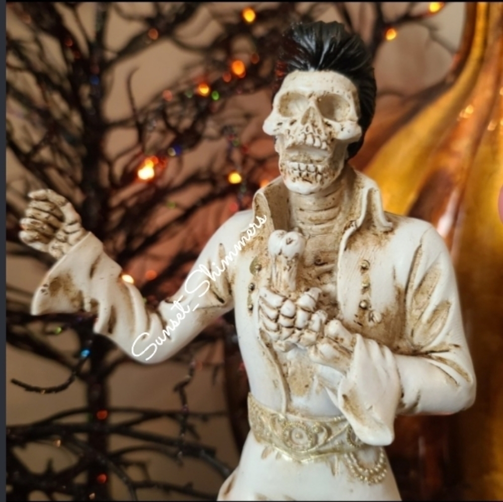 Skeleton Elvis Bone Figure Statue Tabletop Goth Decor Halloween Day Of Dead NEW - Picture 2 of 8